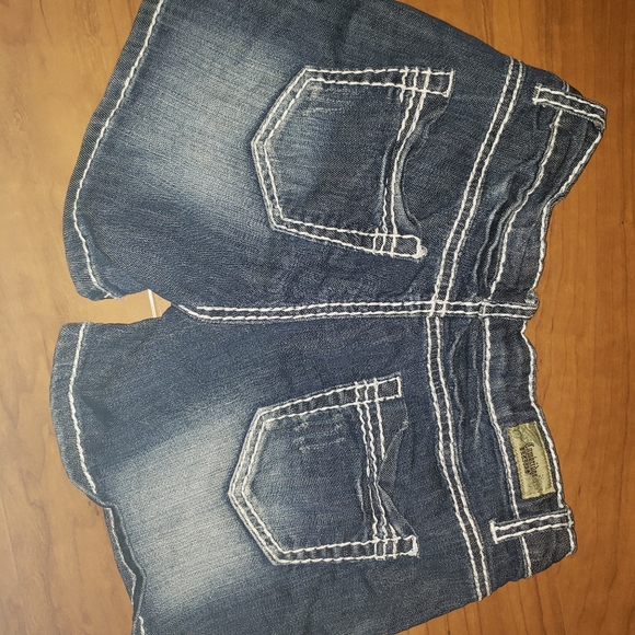 Cambridge jean shorts - Picture 3 of 4